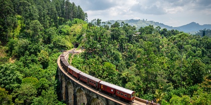 Nine Arches Bridge, Sri Lanka